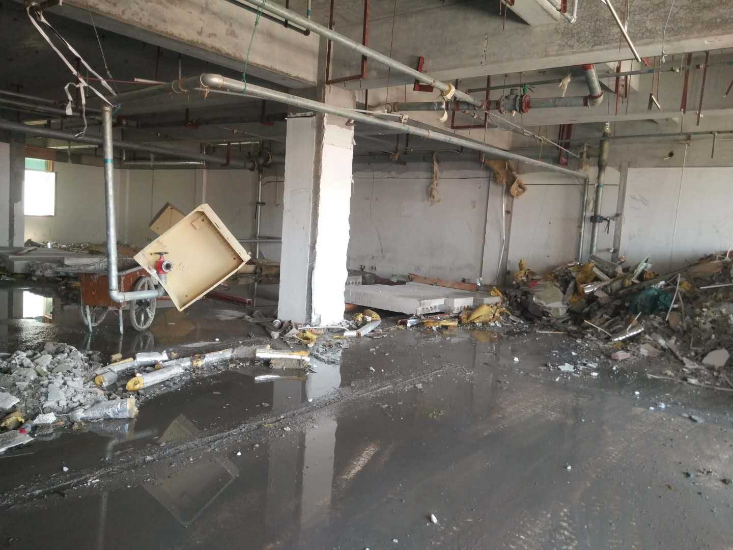 蘇州滄浪區(qū)雨棚拆除公司哪家值得信賴服務(wù)為先質(zhì)量過關(guān)